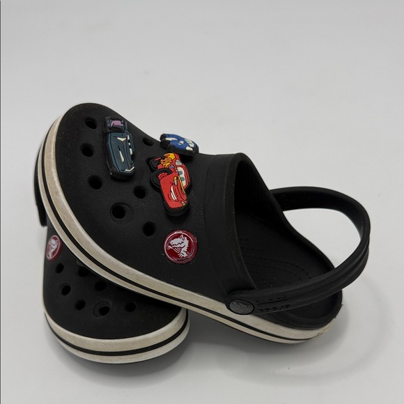 CROCS Black Kids Sandals with Car Charms - Picture 4 of 9